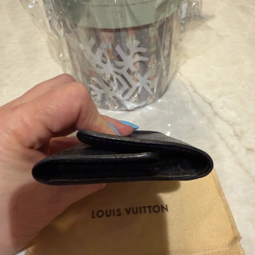 Louis Vuitton Damier Graphite 6 key ring holder in EUC With dust bag and COA - Picture 8 of 11
